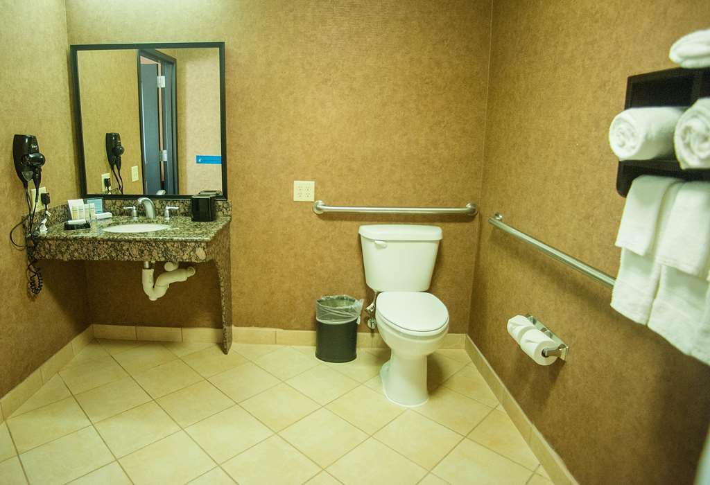 Hampton Inn & Suites Palestine Rum bild